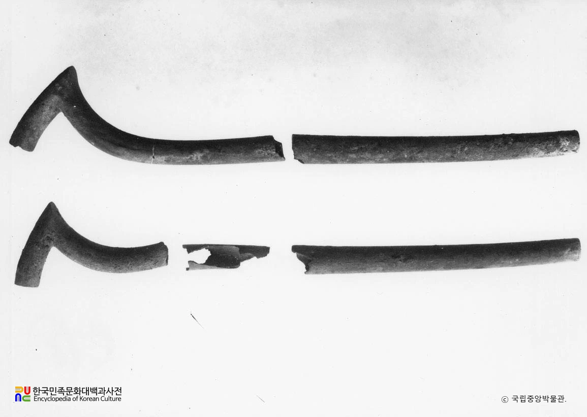 평안남도 대동군 상리 철도용지 고분 을자형동기