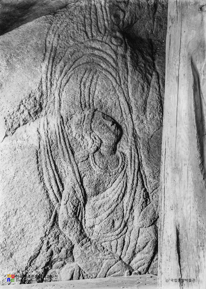 해남 대흥사 북미륵암 마애여래좌상 광배