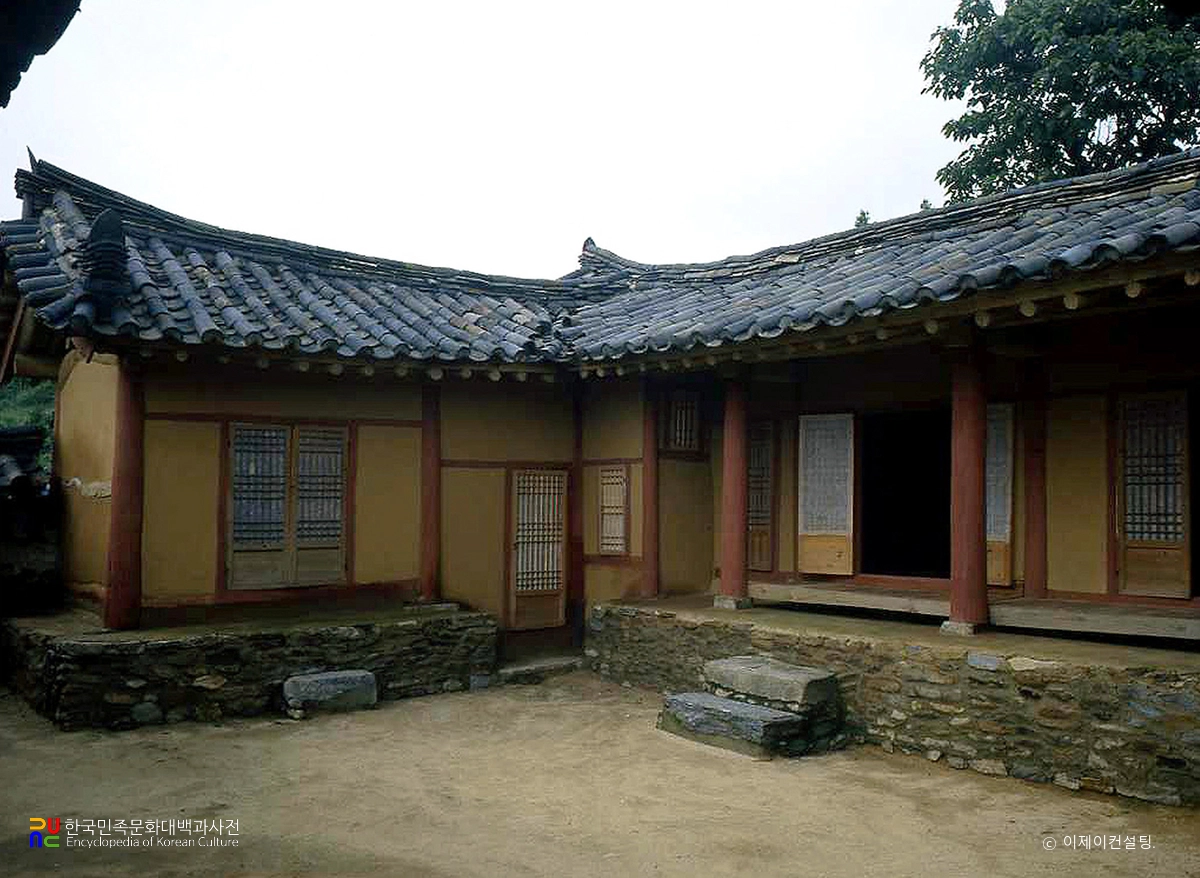 용강 김응서집 안채 정측면