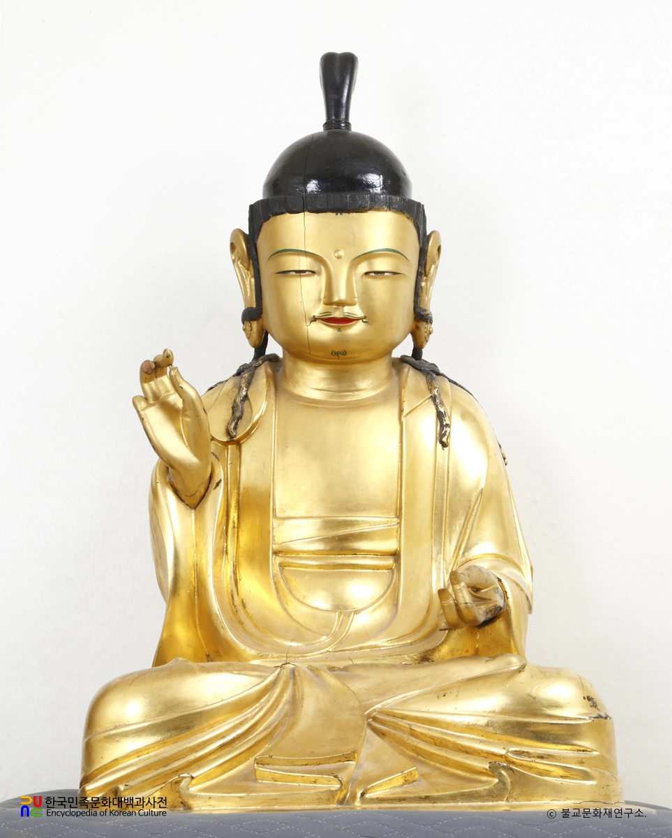 심곡사 목조 보살 좌상