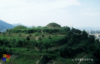 함안 말이산 고분군 / 말산리 고분군