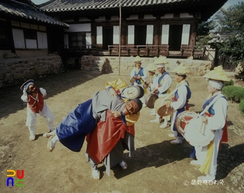 하회 별신굿탈놀이 / 파계승마당