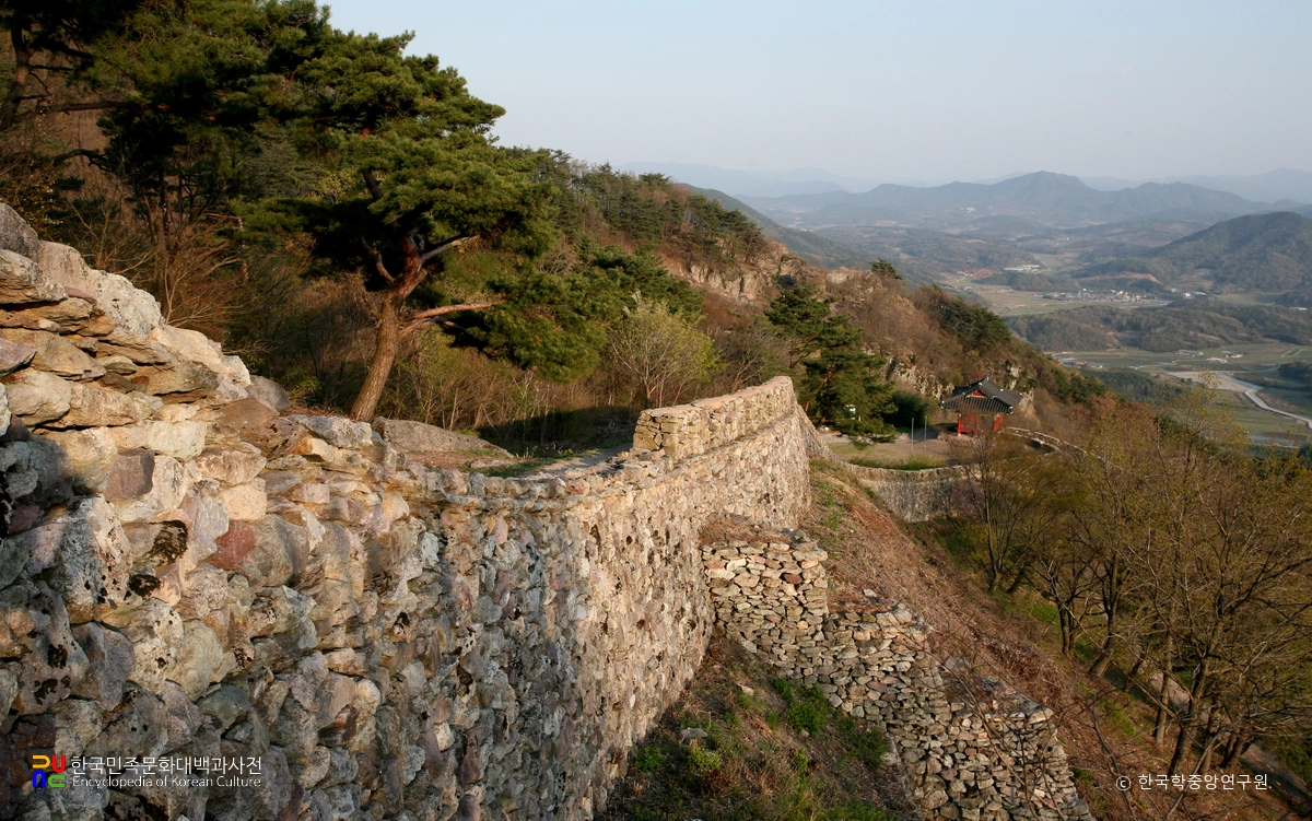 담양 금성산성 성벽