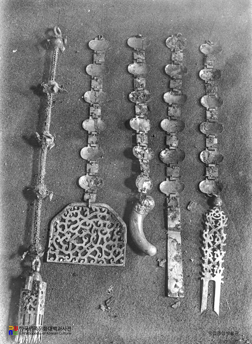 경북 경주 금관총 금제요패