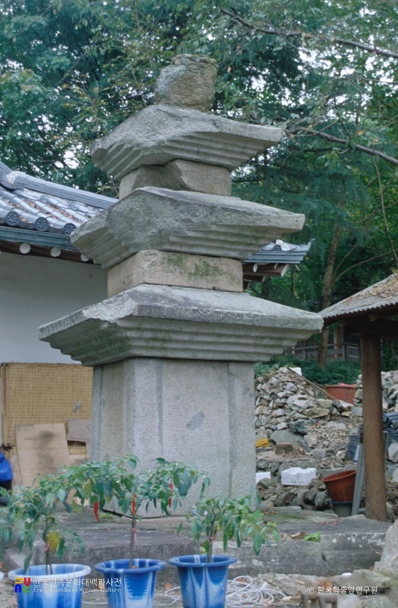 대구 법장사 삼층석탑