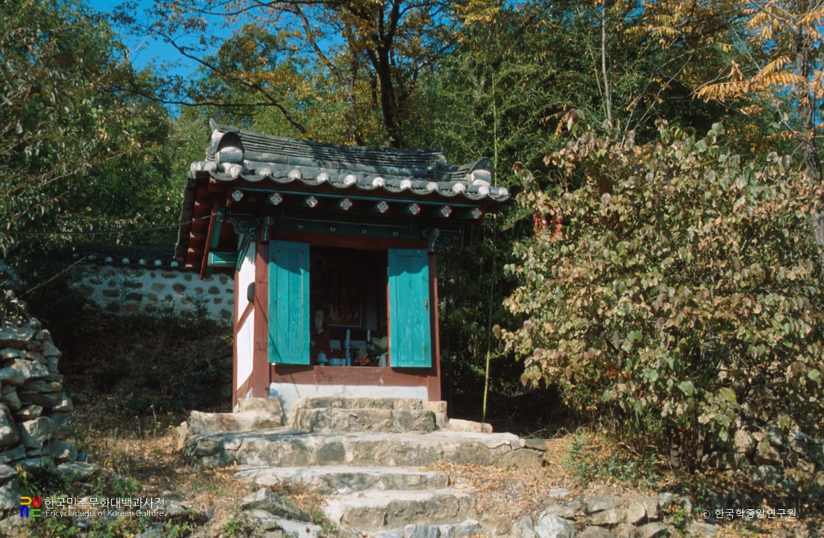 대전 여경암 산신당 정면
