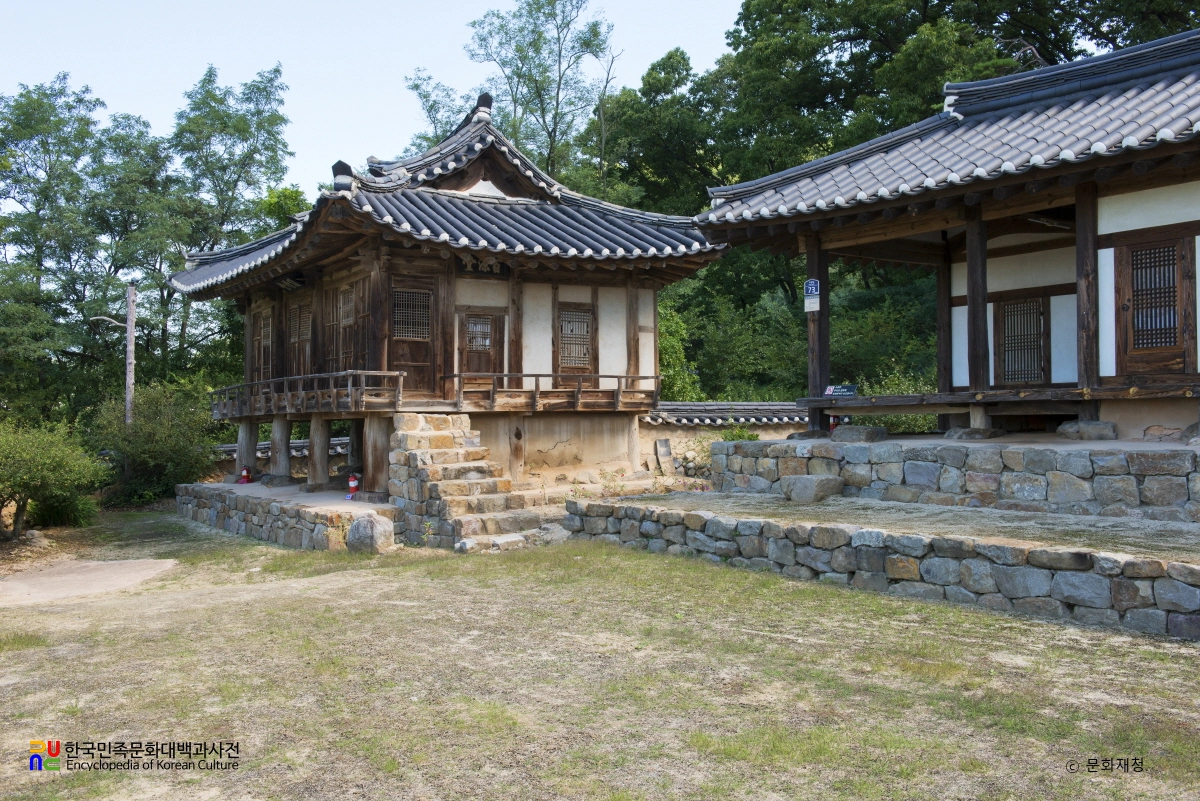 안동 예안이씨 충효당 별당과 본채