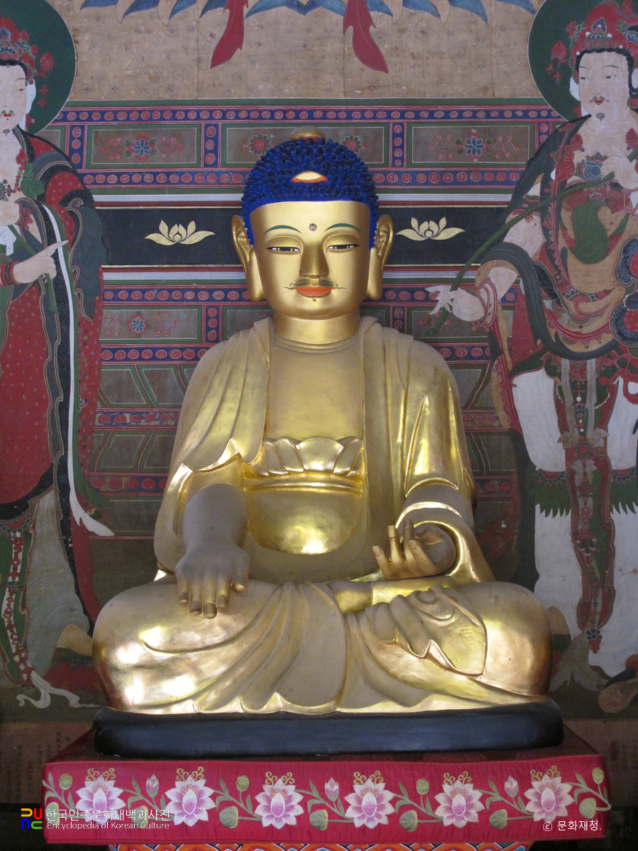 기장 장안사 석조석가여래삼불좌상 중 석가여래상