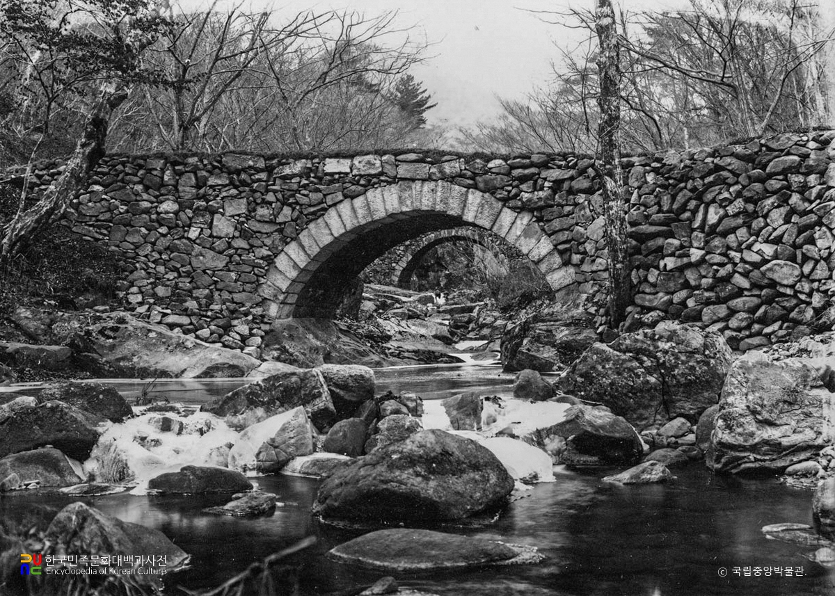 순천 선암사 승선교 전경