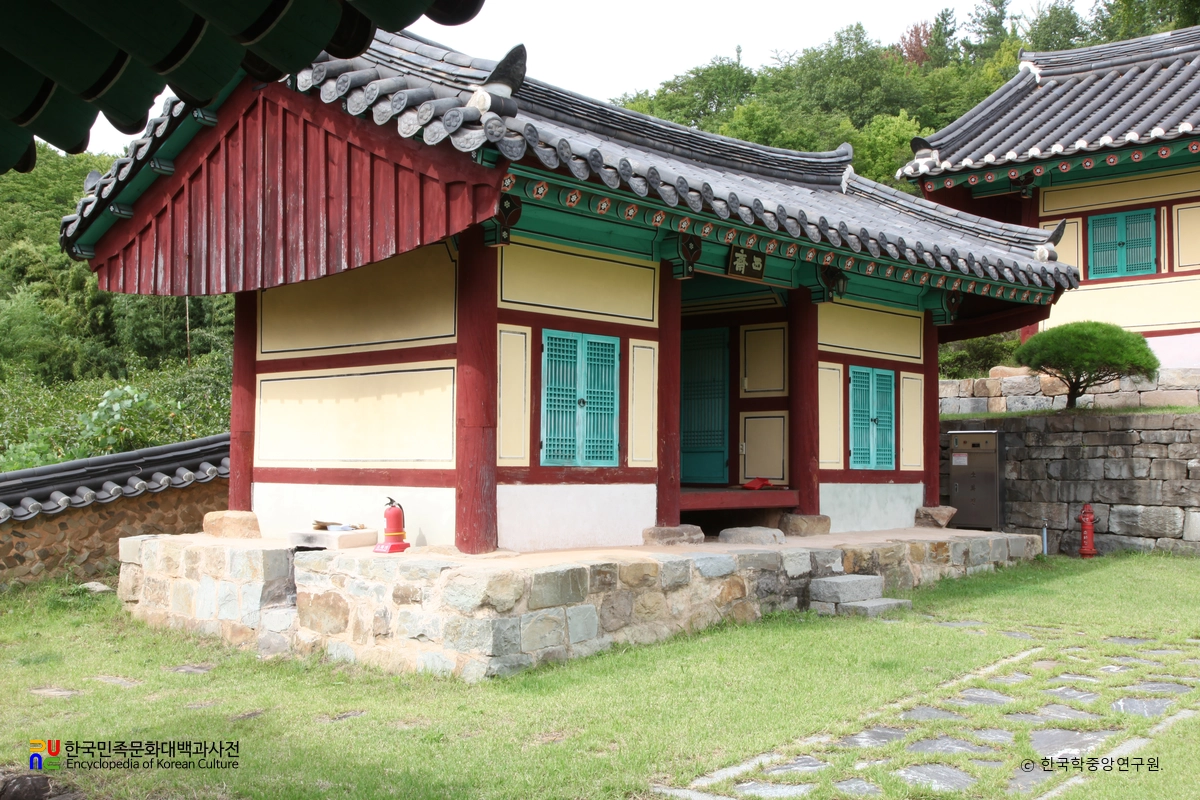 사천향교 서재 정측면