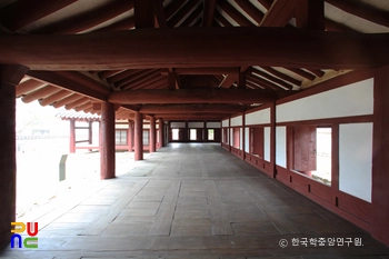 거제현 관아 중 질청 중앙 행랑 마루
