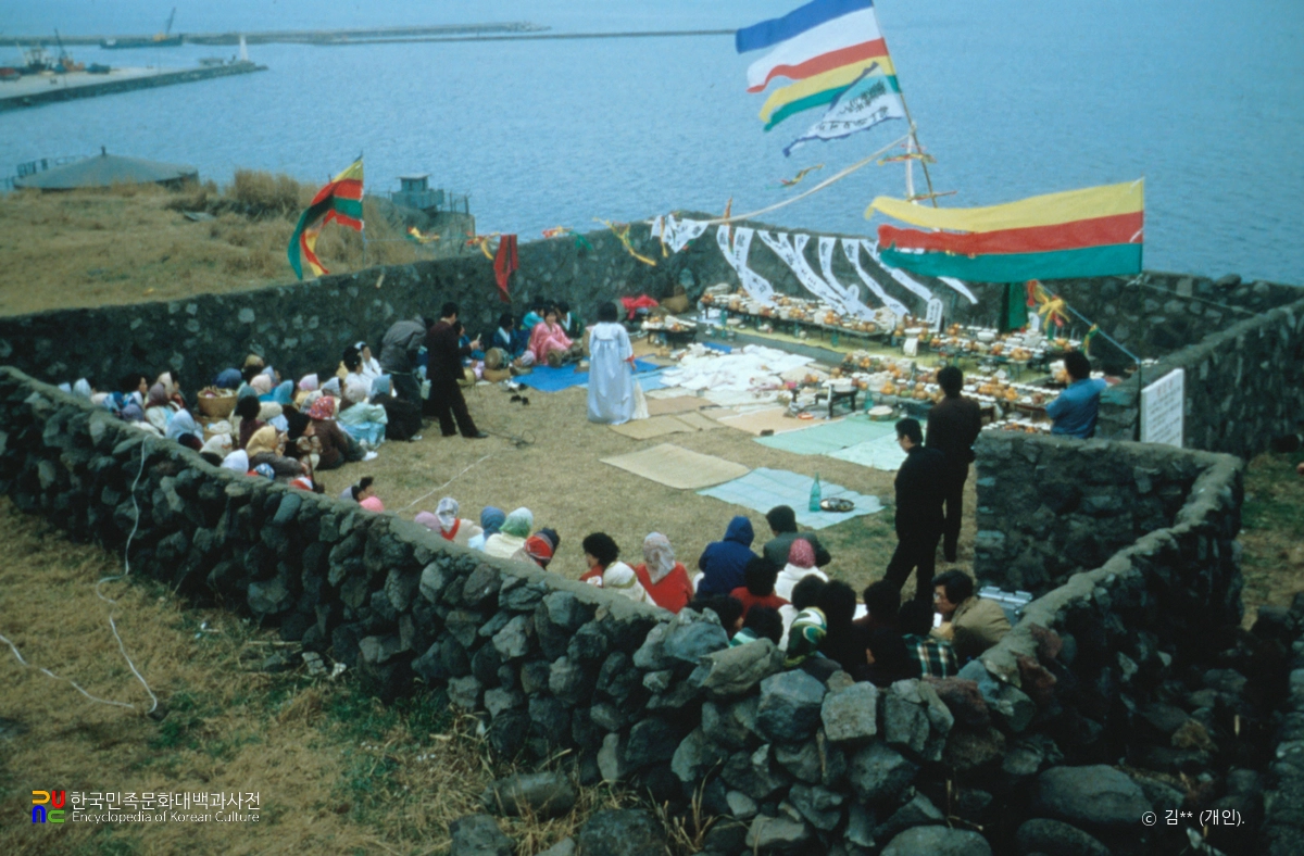 건입동 칠머리당