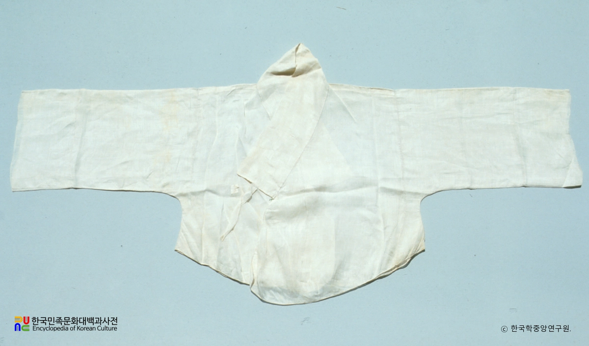 과천 출토 광주이씨 의복  모시적삼