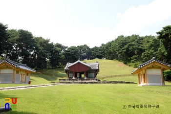 구리 동구릉 중 슬롯사이트 벳위즈 경종과 단의왕후 혜릉 전경