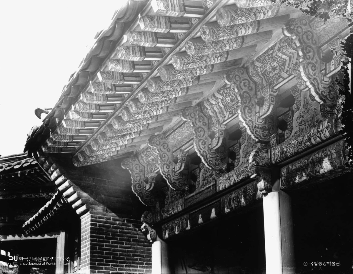 서울 경복궁 집옥재 처마