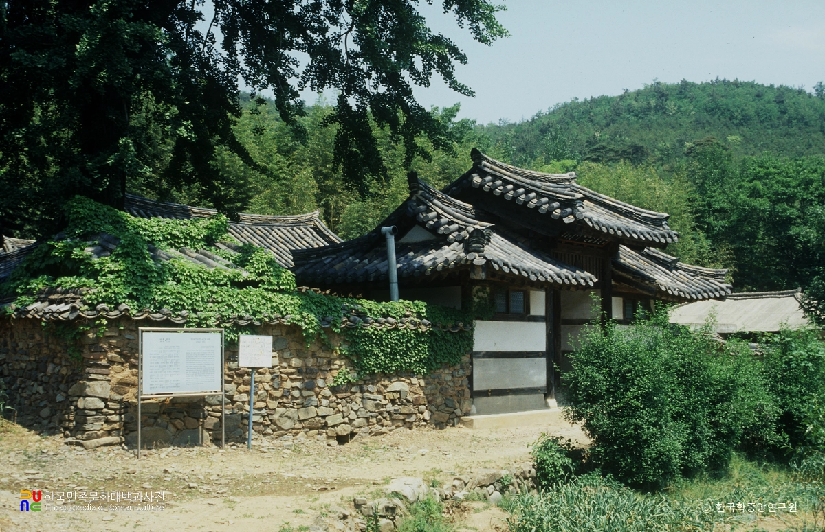 함안 어계 생가 안채