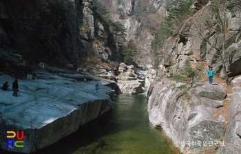 명주 청학동 소금강 식당암