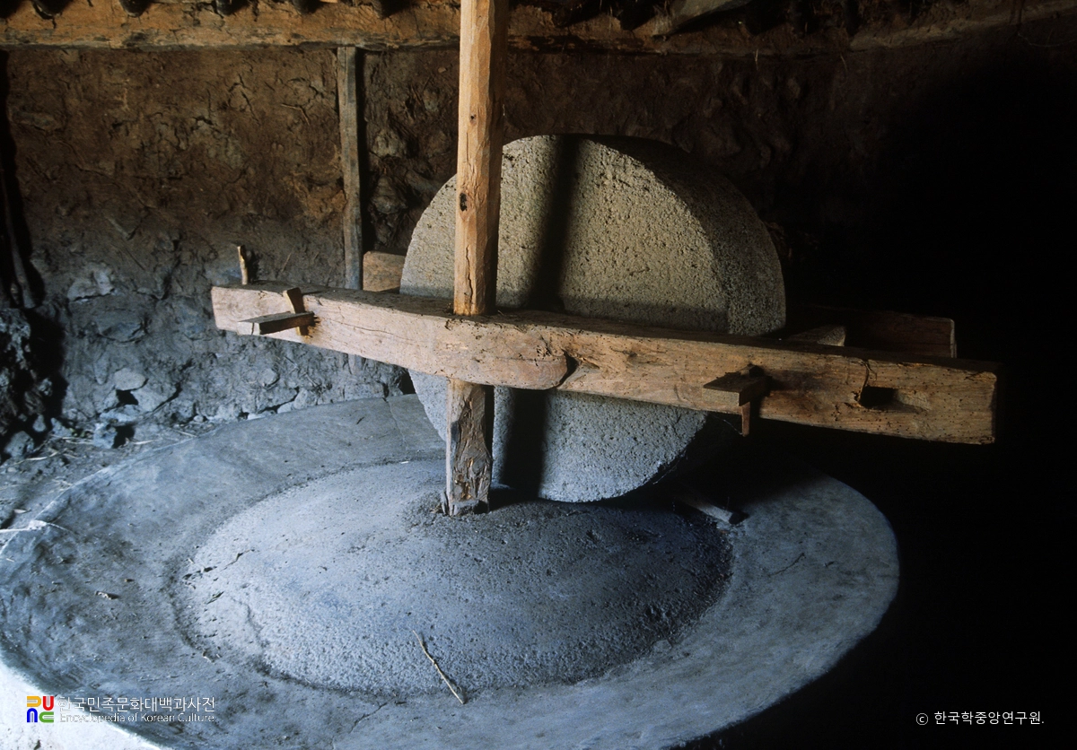 제주 애월 말방아 중 잣동리 말방아