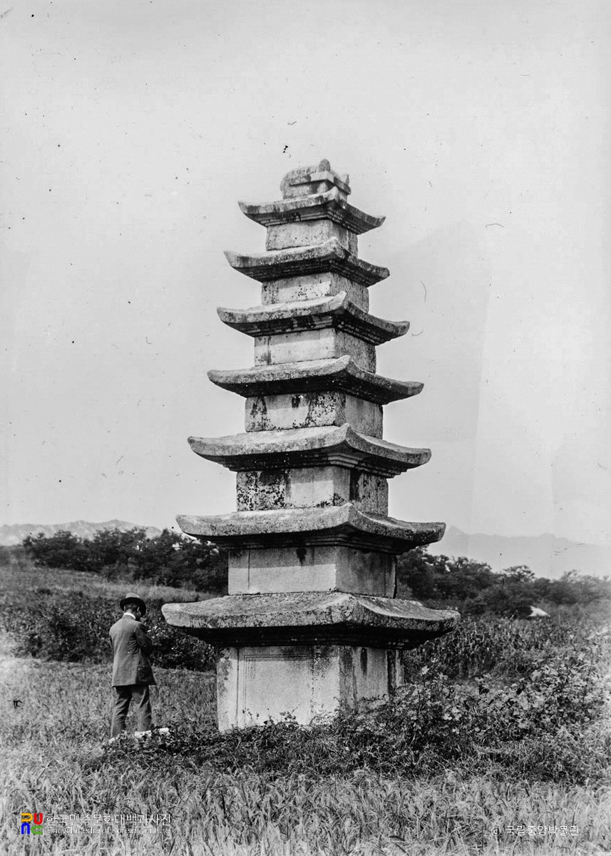 개성 남계원지 칠층석탑 정측면