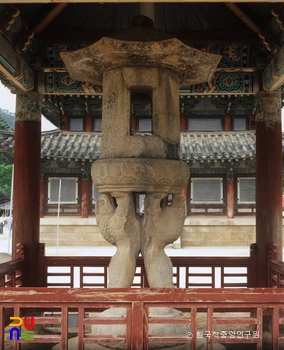 보은 법주사 쌍사자 석등 정면