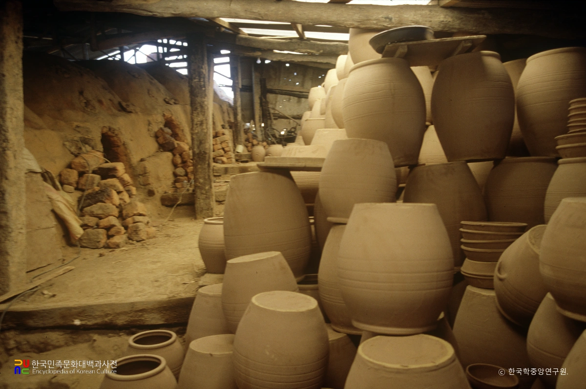 옹기공장