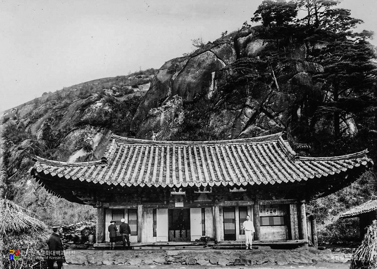 영변 보현사 불영암 정면