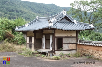 창녕 고강서원 중 문간채 좌측후면