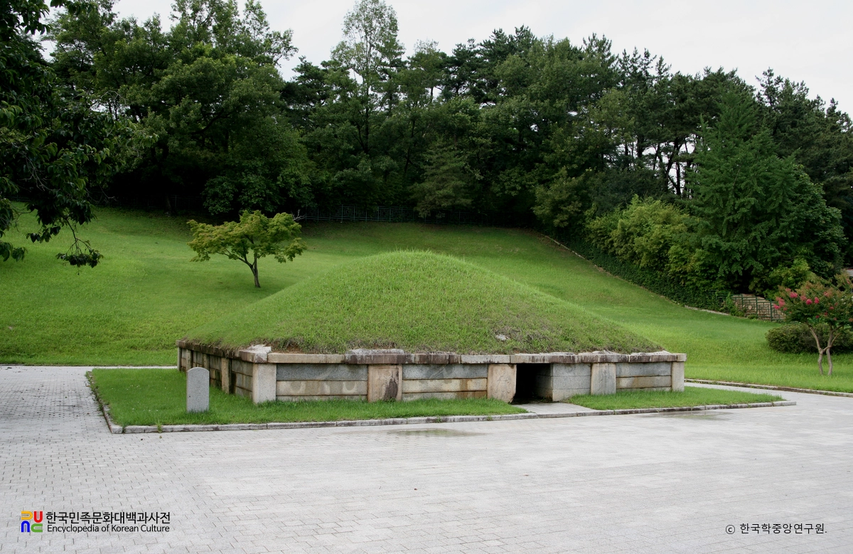 경주 구정동 방형분