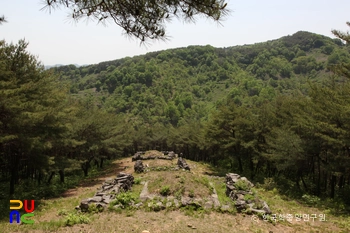 진주 진양 오방산 조선조 팔각형 고분군