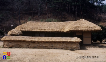 태안 이종일 선생 생가지 정면