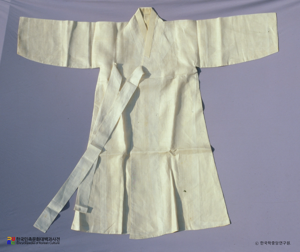 백색 모시 겹두루마기