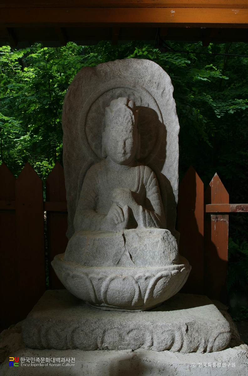 청주 모충동 석조 비로자나불 좌상