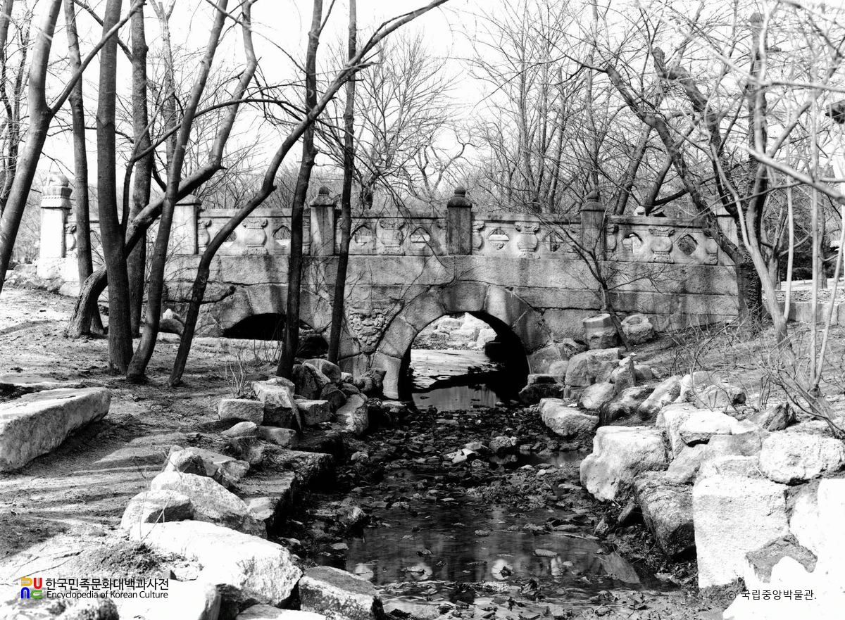 창경궁 옥천교