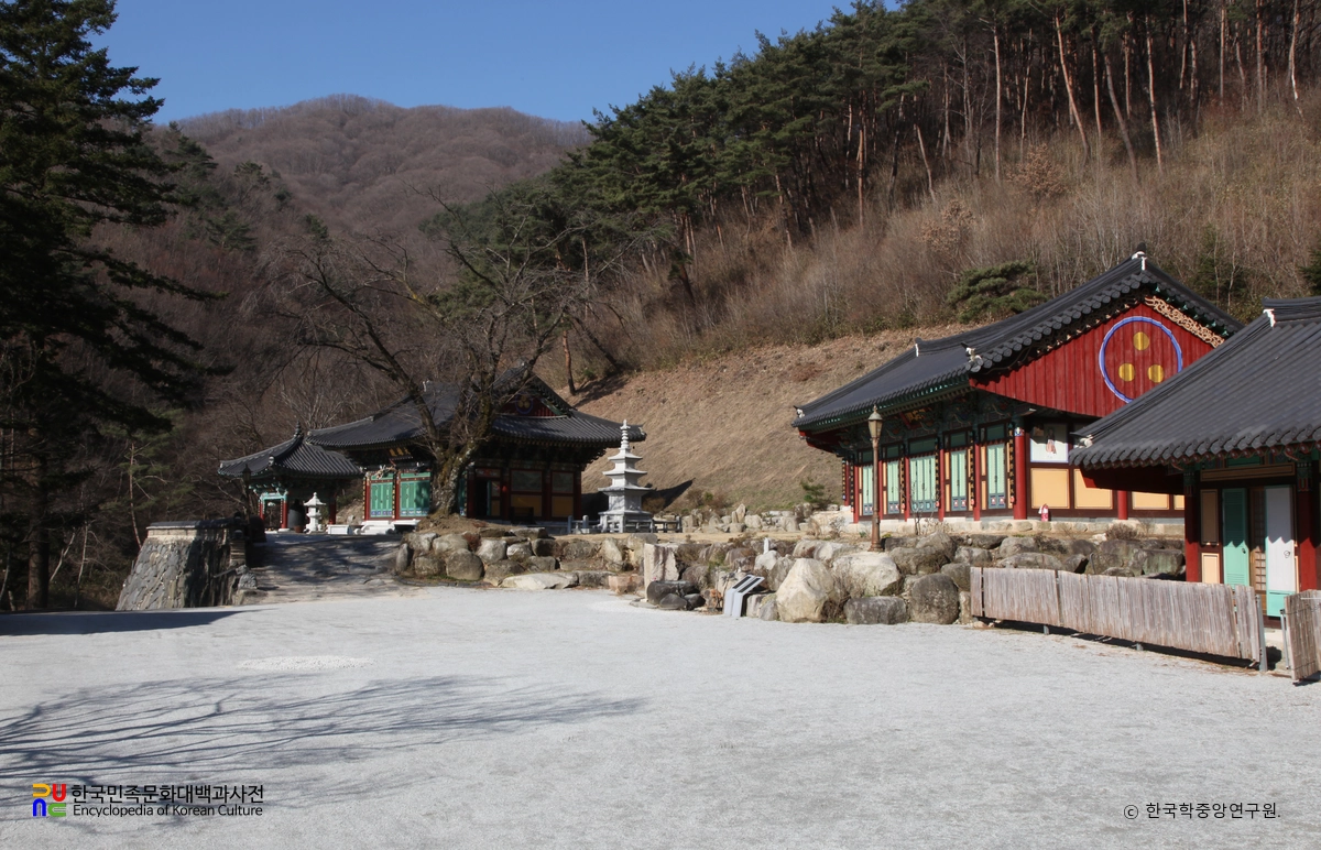 함양 용추사 전경