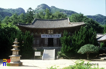 부안 강원 랜드 슬롯 대웅보전 정면