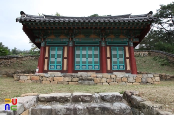 창녕 관산서원 중 사당