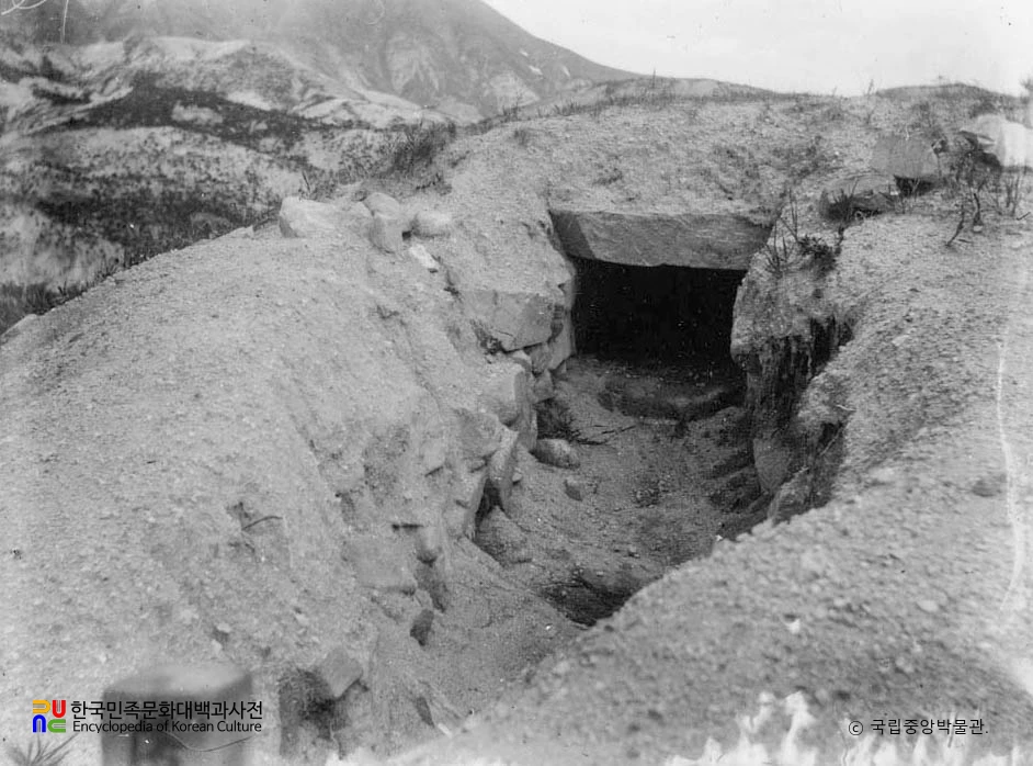 구미 낙산리 고분군 중 44호분 석실 입구