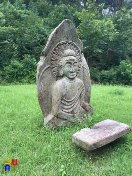 보성 반석리 석불좌상 좌측면