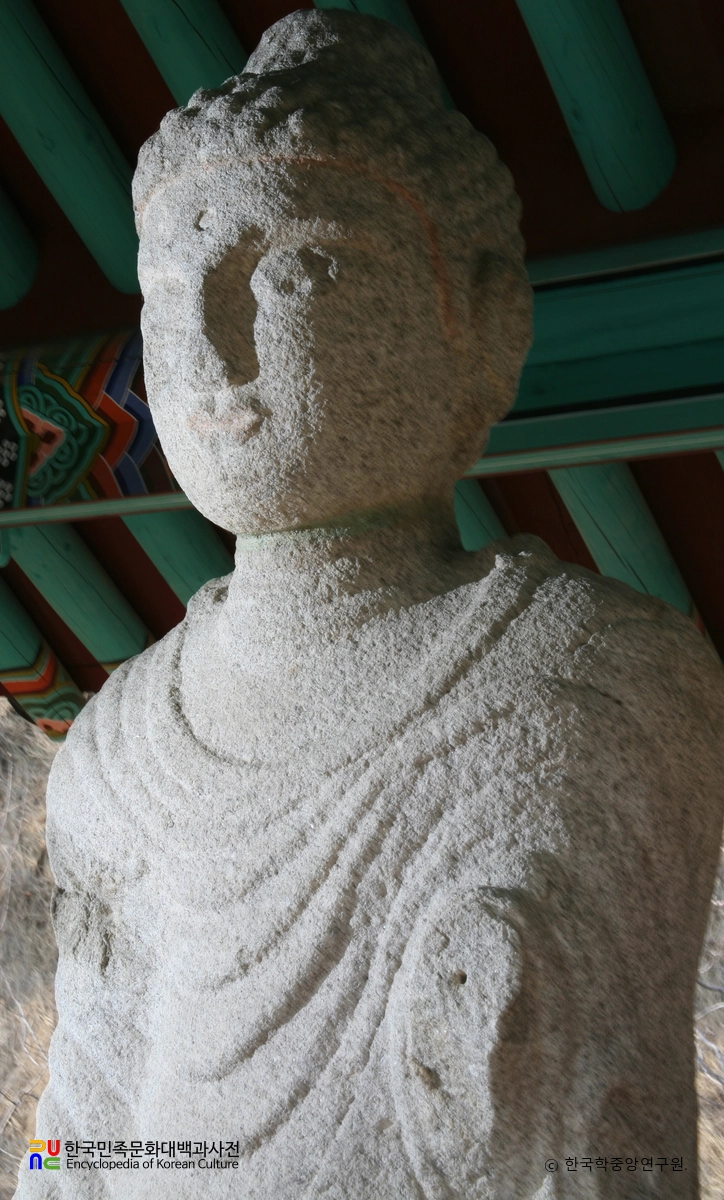 영주 석교리 석조여래입상 정측면