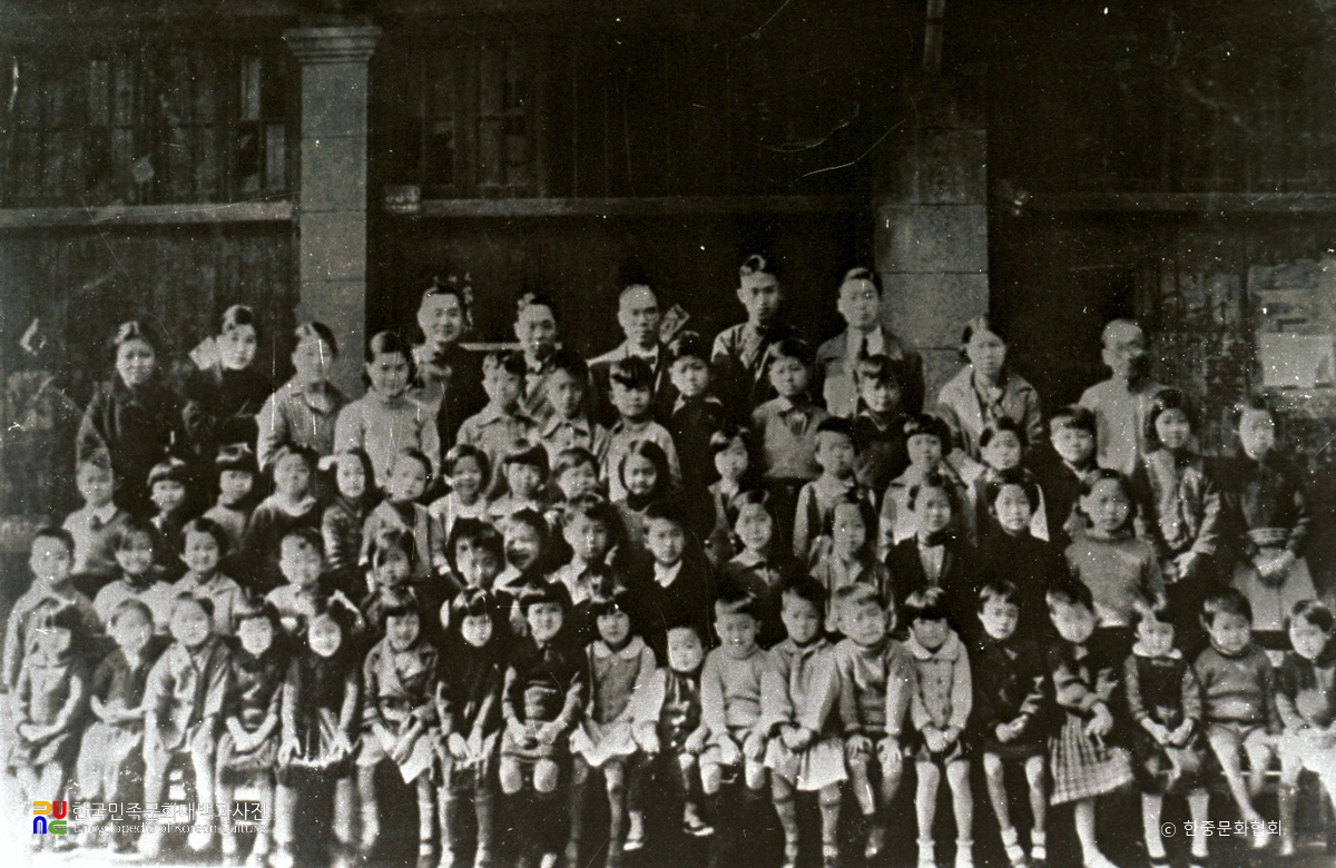 상해 인성학교 졸업생