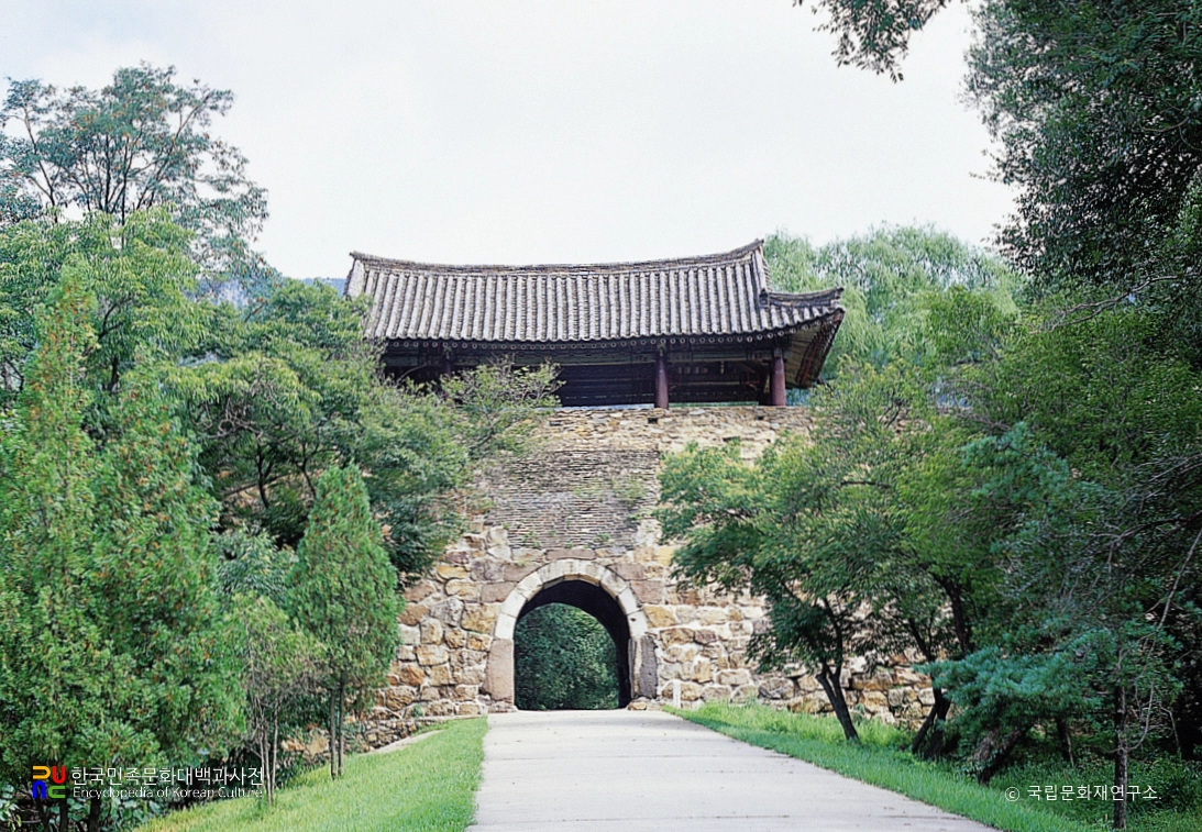 사리원 정방루 전경