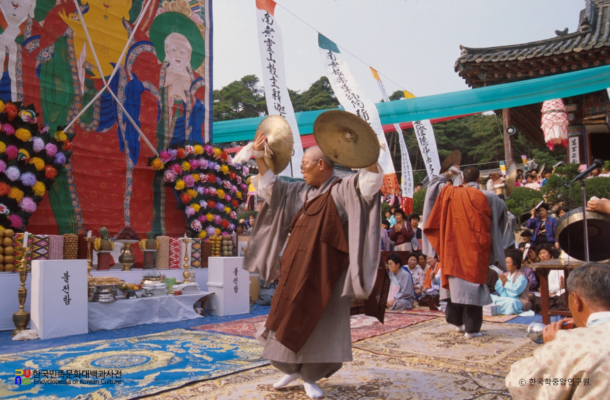 영산재 / 바라춤