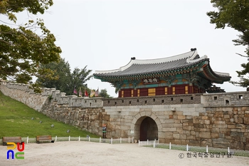 강화산성 중 서문 정측면