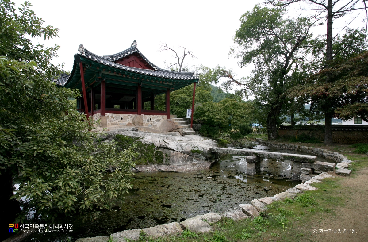 봉화 청암정과 석천계곡 중 청암정