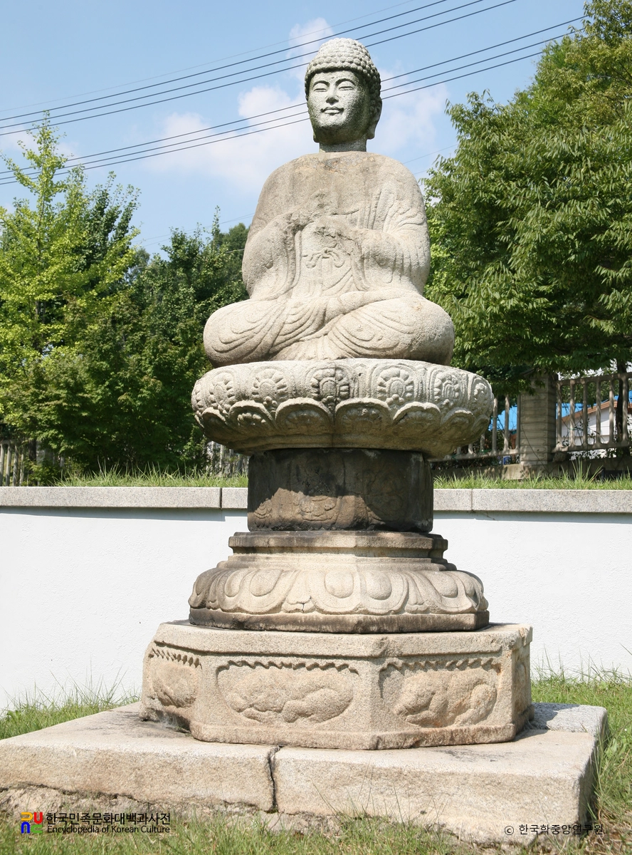 일산동 석불 좌상