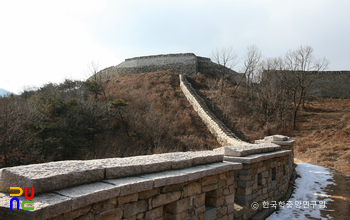 문경 고모산성