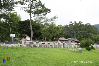 진도향교 비석군