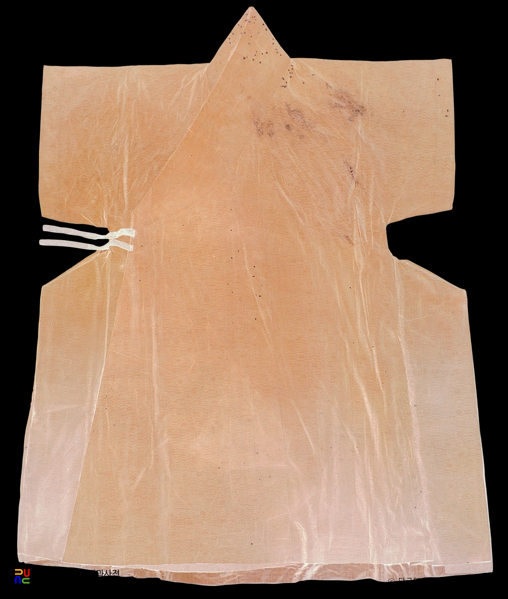 이언충 묘 출토 복식 답호