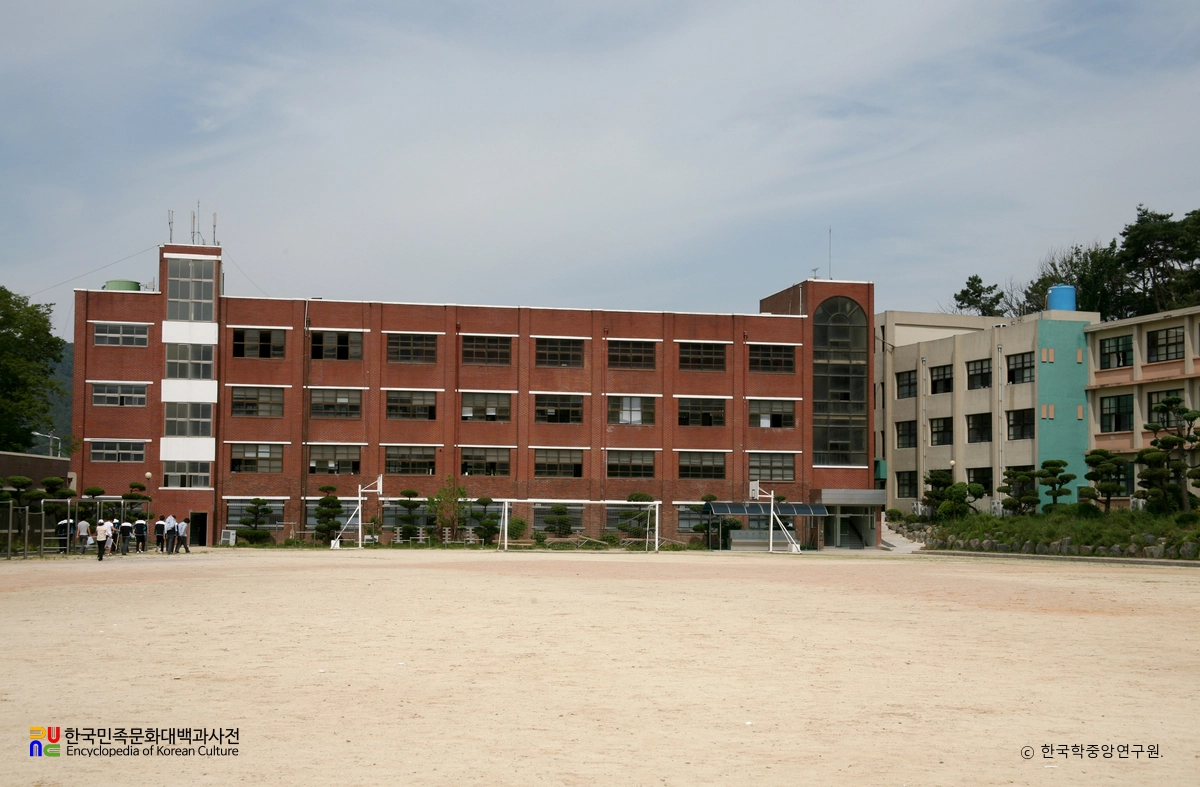 임곡중학교