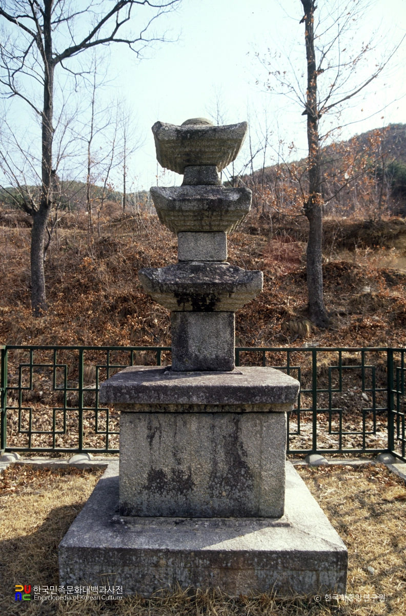 갈계리 삼층석탑